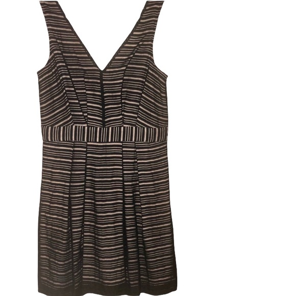 BCBGeneration Black & Cream Colored Dress - Picture 1 of 10